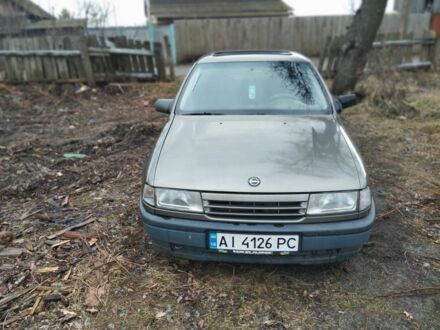 Сірий Опель Вектра, об'ємом двигуна 2 л та пробігом 350 тис. км за 1500 $, фото 1 на Automoto.ua