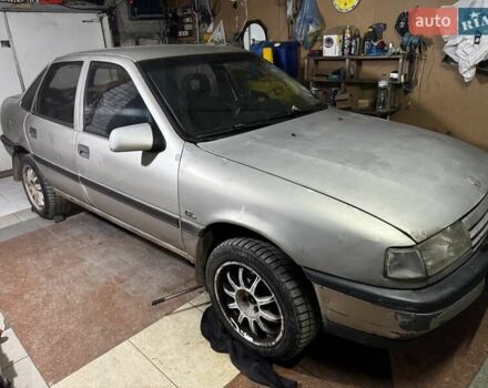 Сірий Опель Вектра, об'ємом двигуна 1.81 л та пробігом 440 тис. км за 650 $, фото 1 на Automoto.ua