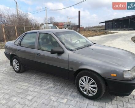 Серый Опель Вектра, объемом двигателя 1.6 л и пробегом 343 тыс. км за 999 $, фото 1 на Automoto.ua