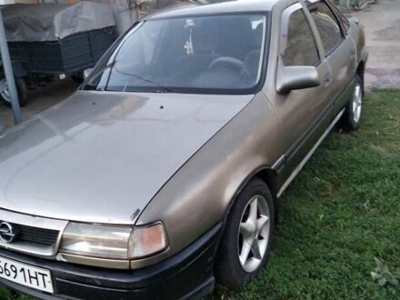 Опель Вектра 1989 в Измаиле на Automoto.ua Серый Опель Вектра, объемом двигателя 2 л и пробегом 283 тыс. км за 2300 $, фото 1 на Automoto.ua