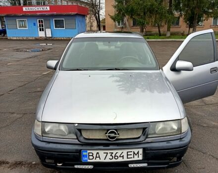 Серый Опель Вектра, объемом двигателя 2 л и пробегом 200 тыс. км за 1400 $, фото 1 на Automoto.ua