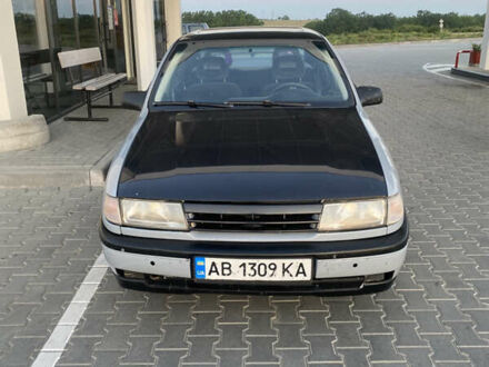Опель Вектра 1990 в Виннице на Automoto.ua Серый Опель Вектра, объемом двигателя 2 л и пробегом 300 тыс. км за 1500 $, фото 1 на Automoto.ua