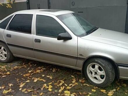 Серый Опель Вектра, объемом двигателя 1.8 л и пробегом 350 тыс. км за 1500 $, фото 1 на Automoto.ua