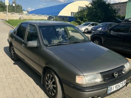 Опель Вектра 1990 в Полтаве на Automoto.ua Серый Опель Вектра, объемом двигателя 1.8 л и пробегом 337 тыс. км за 1499 $, фото 1 на Automoto.ua