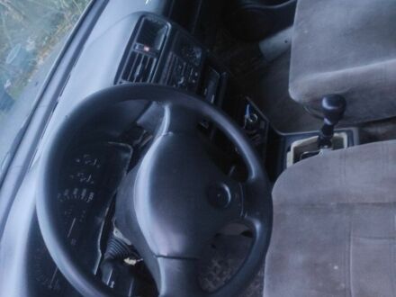 Опель Вектра 1990 в Кременчуге на Automoto.ua Серый Опель Вектра, объемом двигателя 2 л и пробегом 300 тыс. км за 480 $, фото 1 на Automoto.ua