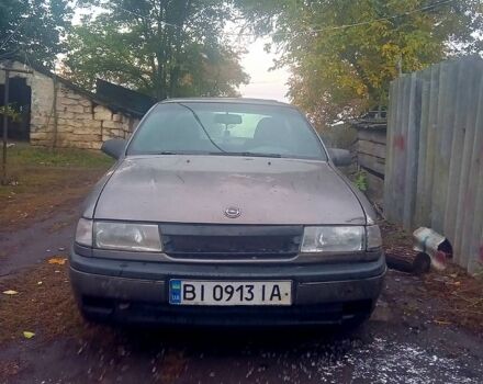 Серый Опель Вектра, объемом двигателя 1.6 л и пробегом 0 тыс. км за 1300 $, фото 1 на Automoto.ua
