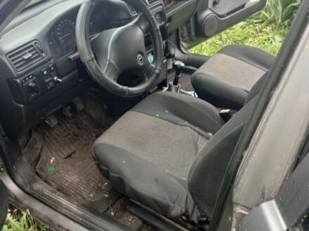 Сірий Опель Вектра, об'ємом двигуна 2 л та пробігом 75 тис. км за 1100 $, фото 1 на Automoto.ua