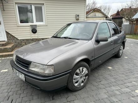 Серый Опель Вектра, объемом двигателя 1.6 л и пробегом 230 тыс. км за 1900 $, фото 1 на Automoto.ua