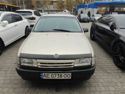 Сірий Опель Вектра, об'ємом двигуна 2 л та пробігом 362 тис. км за 1500 $, фото 1 на Automoto.ua