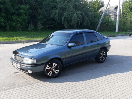 Сірий Опель Вектра, об'ємом двигуна 1.8 л та пробігом 245 тис. км за 3700 $, фото 1 на Automoto.ua