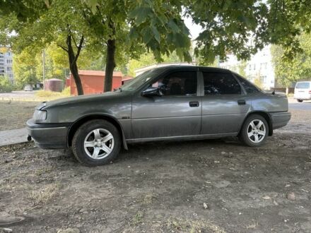 Сірий Опель Вектра, об'ємом двигуна 2 л та пробігом 199 тис. км за 790 $, фото 1 на Automoto.ua