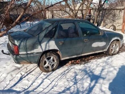 Серый Опель Вектра, объемом двигателя 2 л и пробегом 320 тыс. км за 1500 $, фото 1 на Automoto.ua