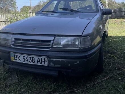 Сірий Опель Вектра, об'ємом двигуна 1.6 л та пробігом 380 тис. км за 900 $, фото 1 на Automoto.ua
