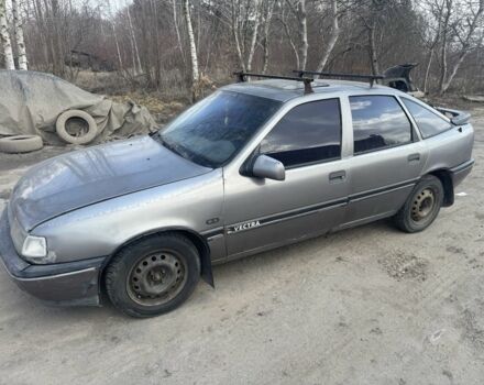 Серый Опель Вектра, объемом двигателя 1.8 л и пробегом 300 тыс. км за 550 $, фото 1 на Automoto.ua