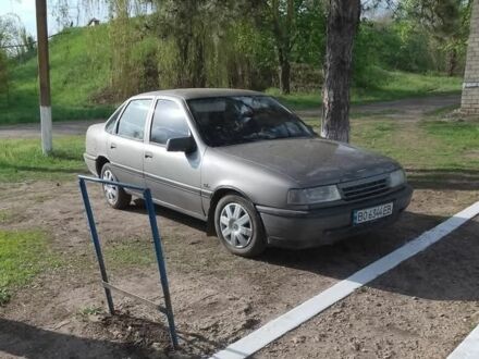 Опель Вектра 1991 у Кривому Розі на Automoto.ua Сірий Опель Вектра, об'ємом двигуна 1.6 л та пробігом 43 тис. км за 1700 $, фото 1 на Automoto.ua