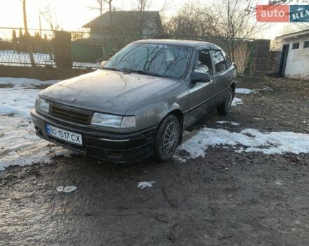 Серый Опель Вектра, объемом двигателя 1.6 л и пробегом 300 тыс. км за 1450 $, фото 1 на Automoto.ua