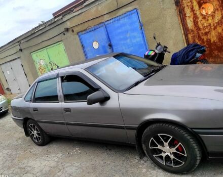 Серый Опель Вектра, объемом двигателя 1.6 л и пробегом 280 тыс. км за 1450 $, фото 1 на Automoto.ua