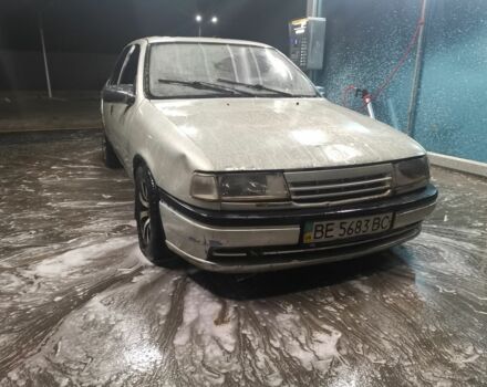 Серый Опель Вектра, объемом двигателя 1.8 л и пробегом 100 тыс. км за 665 $, фото 1 на Automoto.ua