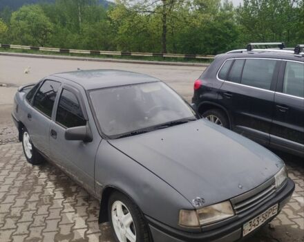 Серый Опель Вектра, объемом двигателя 2 л и пробегом 300 тыс. км за 1250 $, фото 1 на Automoto.ua