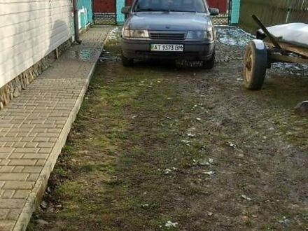 Сірий Опель Вектра, об'ємом двигуна 1.6 л та пробігом 300 тис. км за 1170 $, фото 1 на Automoto.ua