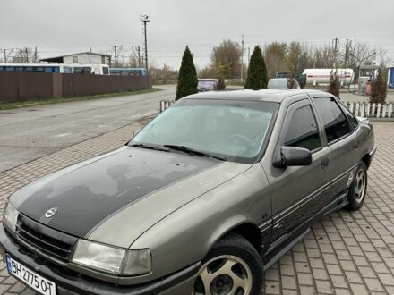 Сірий Опель Вектра, об'ємом двигуна 1.6 л та пробігом 270 тис. км за 1200 $, фото 1 на Automoto.ua
