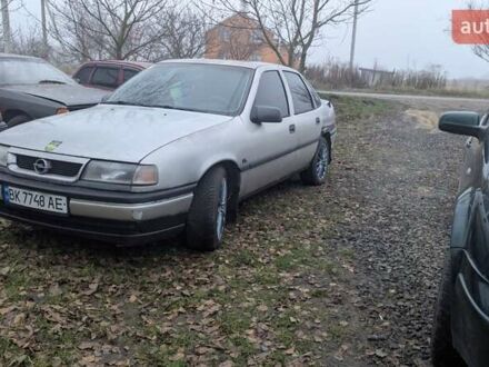 Серый Опель Вектра, объемом двигателя 1.6 л и пробегом 350 тыс. км за 1450 $, фото 1 на Automoto.ua