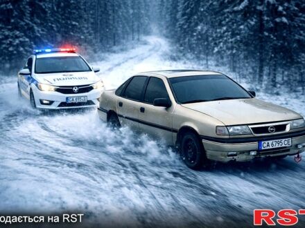 Серый Опель Вектра, объемом двигателя 2 л и пробегом 395 тыс. км за 1000 $, фото 1 на Automoto.ua