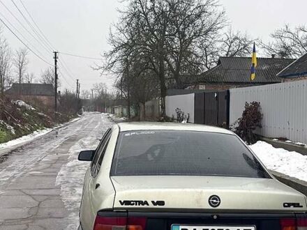 Сірий Опель Вектра, об'ємом двигуна 2.5 л та пробігом 300 тис. км за 1400 $, фото 1 на Automoto.ua