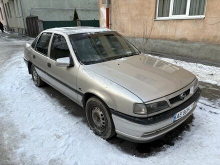 Серый Опель Вектра, объемом двигателя 1.8 л и пробегом 360 тыс. км за 800 $, фото 1 на Automoto.ua