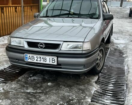 Серый Опель Вектра, объемом двигателя 1.6 л и пробегом 356 тыс. км за 1900 $, фото 1 на Automoto.ua