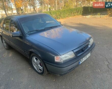 Серый Опель Вектра, объемом двигателя 2 л и пробегом 389 тыс. км за 1400 $, фото 1 на Automoto.ua