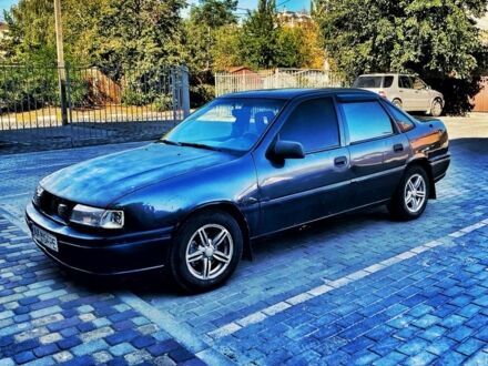 Серый Опель Вектра, объемом двигателя 1.8 л и пробегом 445 тыс. км за 1070 $, фото 1 на Automoto.ua