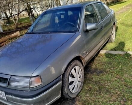 Серый Опель Вектра, объемом двигателя 1.8 л и пробегом 251 тыс. км за 1250 $, фото 1 на Automoto.ua