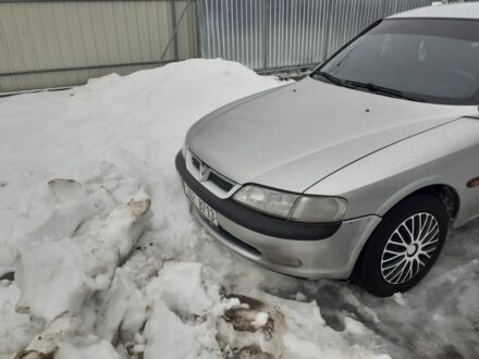 Сірий Опель Вектра, об'ємом двигуна 1 л та пробігом 381 тис. км за 1600 $, фото 1 на Automoto.ua