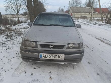 Серый Опель Вектра, объемом двигателя 1.8 л и пробегом 111 тыс. км за 901 $, фото 1 на Automoto.ua