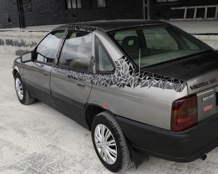 Серый Опель Вектра, объемом двигателя 1.6 л и пробегом 444 тыс. км за 899 $, фото 1 на Automoto.ua