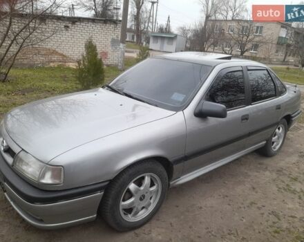 Серый Опель Вектра, объемом двигателя 1.8 л и пробегом 218 тыс. км за 2700 $, фото 1 на Automoto.ua