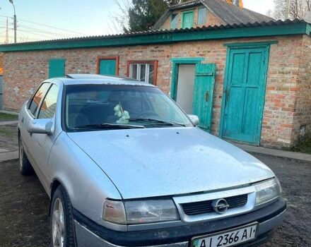 Серый Опель Вектра, объемом двигателя 1.6 л и пробегом 218 тыс. км за 950 $, фото 1 на Automoto.ua