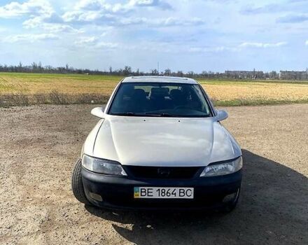 Серый Опель Вектра, объемом двигателя 1.6 л и пробегом 230 тыс. км за 1900 $, фото 1 на Automoto.ua