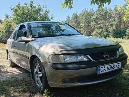 Серый Опель Вектра, объемом двигателя 2 л и пробегом 530 тыс. км за 1000 $, фото 1 на Automoto.ua