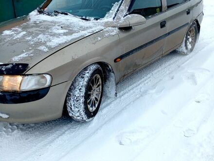 Сірий Опель Вектра, об'ємом двигуна 1.6 л та пробігом 200 тис. км за 2100 $, фото 1 на Automoto.ua