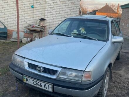 Серый Опель Вектра, объемом двигателя 1.6 л и пробегом 218 тыс. км за 950 $, фото 1 на Automoto.ua