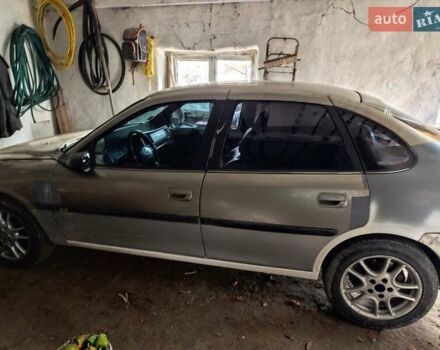 Серый Опель Вектра, объемом двигателя 2.5 л и пробегом 500 тыс. км за 1700 $, фото 1 на Automoto.ua