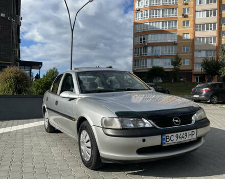 Сірий Опель Вектра, об'ємом двигуна 1.6 л та пробігом 230 тис. км за 1850 $, фото 1 на Automoto.ua