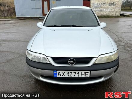 Сірий Опель Вектра, об'ємом двигуна 1.8 л та пробігом 384 тис. км за 1750 $, фото 1 на Automoto.ua