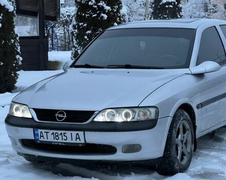 Серый Опель Вектра, объемом двигателя 1.6 л и пробегом 268 тыс. км за 2500 $, фото 1 на Automoto.ua