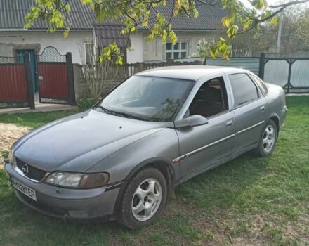 Серый Опель Вектра, объемом двигателя 1.7 л и пробегом 565 тыс. км за 1900 $, фото 1 на Automoto.ua