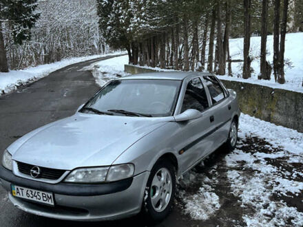 Опель Вектра 1996 в Новый Роздол на Automoto.ua Серый Опель Вектра, объемом двигателя 1.6 л и пробегом 620 тыс. км за 1800 $, фото 1 на Automoto.ua