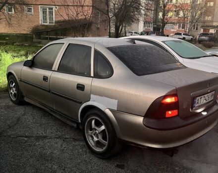 Серый Опель Вектра, объемом двигателя 1.6 л и пробегом 480 тыс. км за 1800 $, фото 1 на Automoto.ua