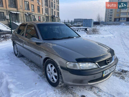 Сірий Опель Вектра, об'ємом двигуна 0 л та пробігом 223 тис. км за 2800 $, фото 1 на Automoto.ua
